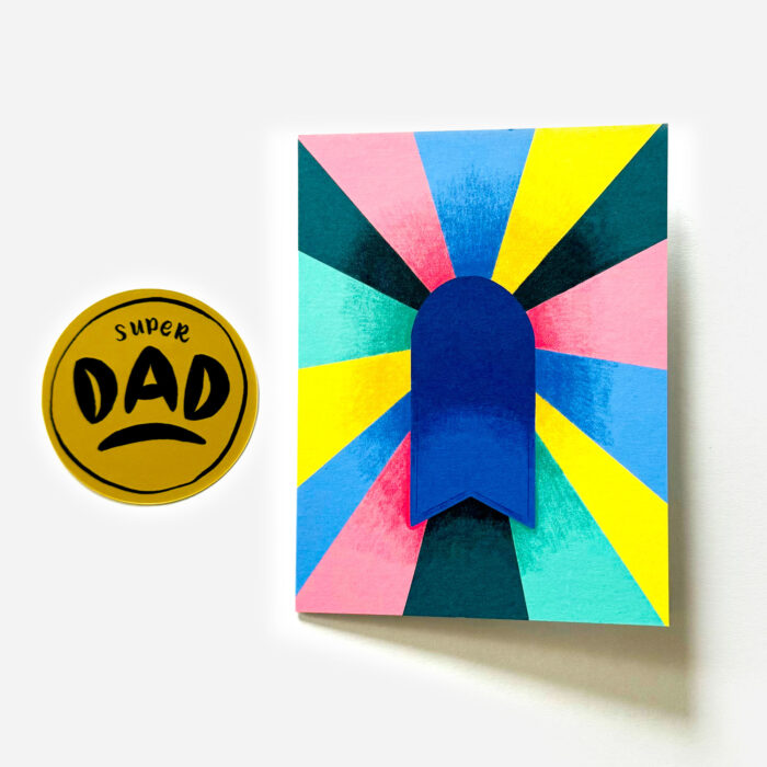 Super Dad! Circle Award Greeting Card with Gold Keepsake Sticker